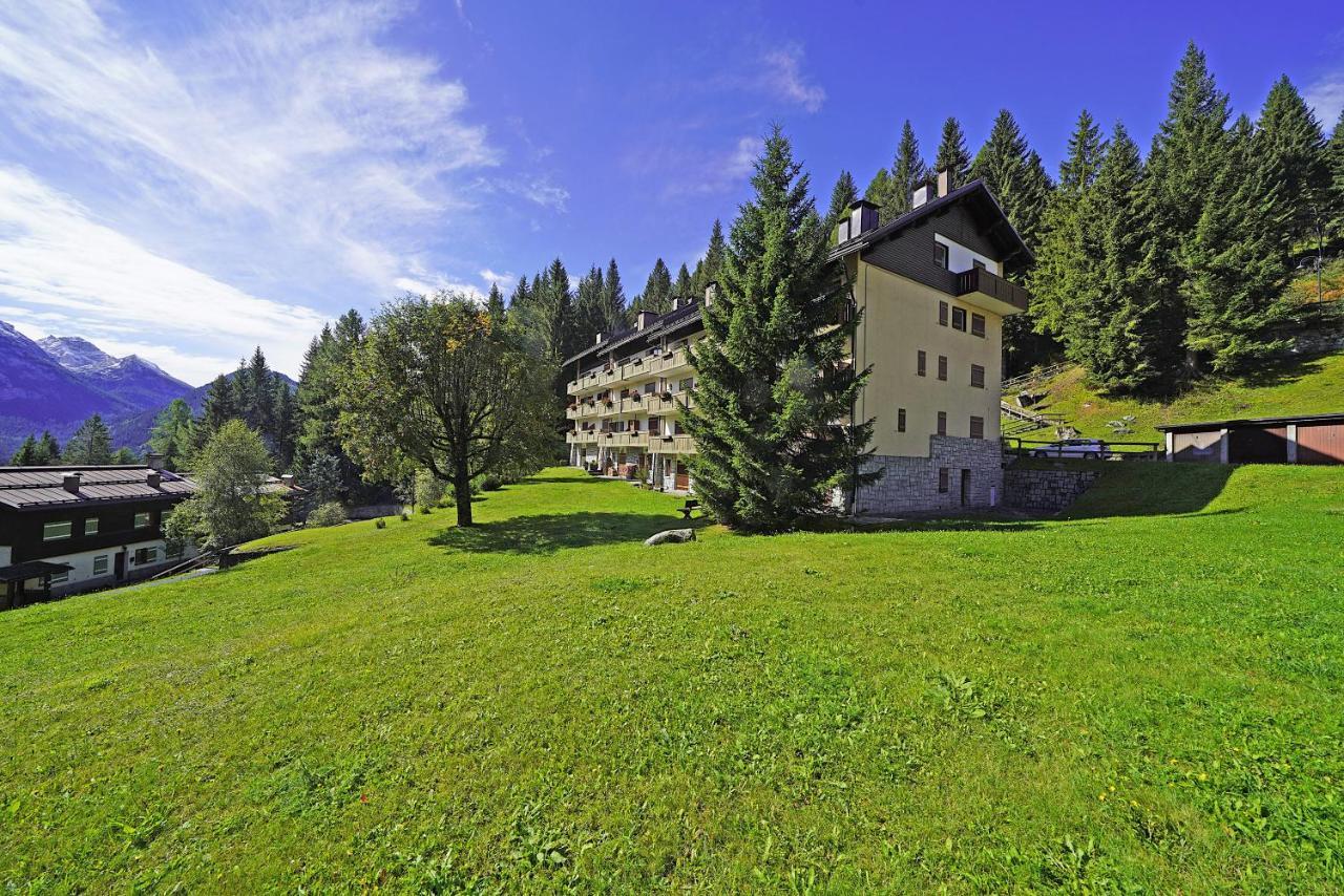 Iflat Penthouse Dolomiti Super Panoramic View Madonna di Campiglio